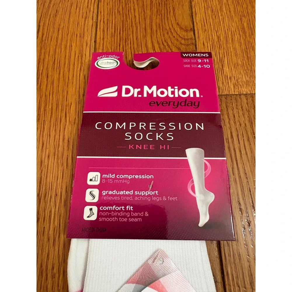 Dr. Motion Womens White Mild Compression‎ Knee High Socks Size 9-11 ZLK10S NWT